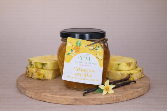 Ananas confit dans son sirop à la vanille